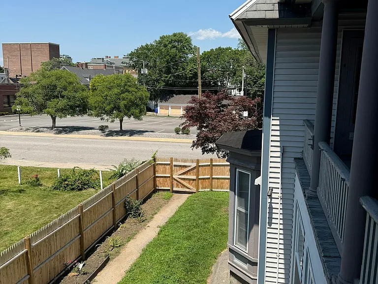 319 Hanover St #4 — Photo 4