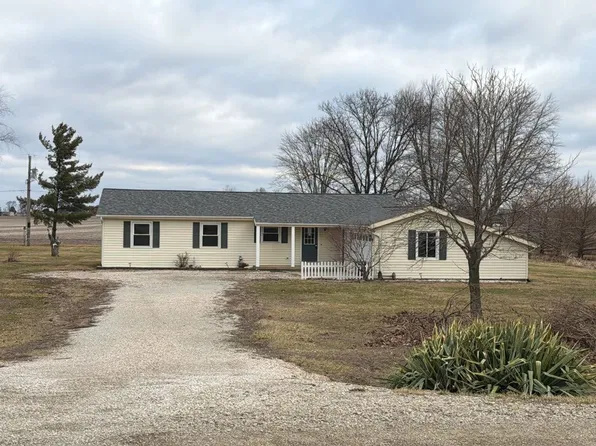 18109 Harrison Street Rd, Charleston, IL 61920
