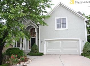 22302 W 44th Ter, Shawnee, KS 66226