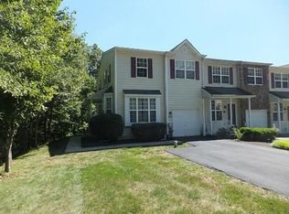 211 Yorktown Ct, Malvern, PA 19355