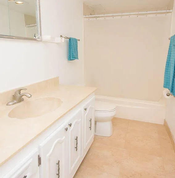 301 Croton Ave #310 — Photo 9