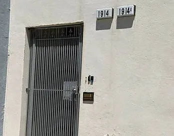 1914 Judah St #2 — Photo 2