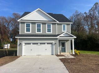 250 Deer Haven Drive, Richlands, NC 28574