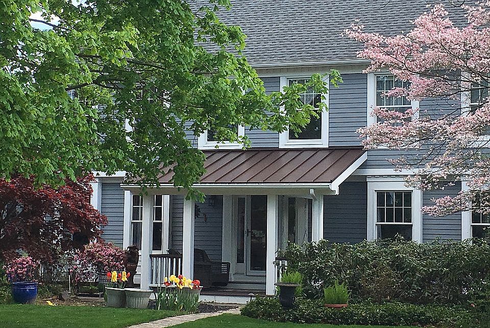1st image of 1241 Fox Hollow Dr
