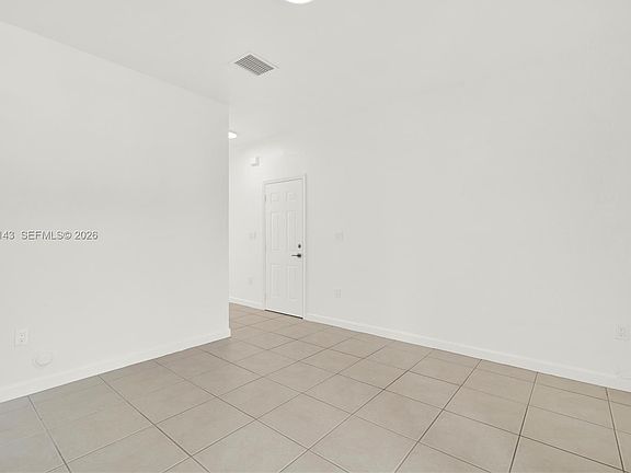 5th image of 11467 SW 236th Ln