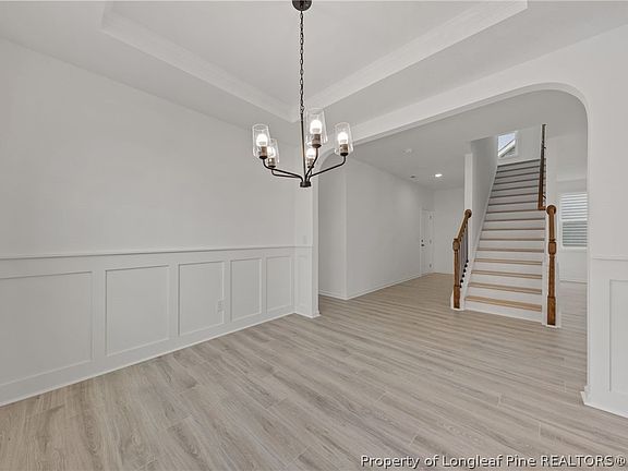 4th image of 214 Marlborough St
