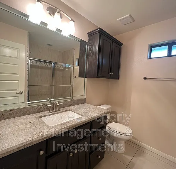 711 Abbott Ave — Photo 13