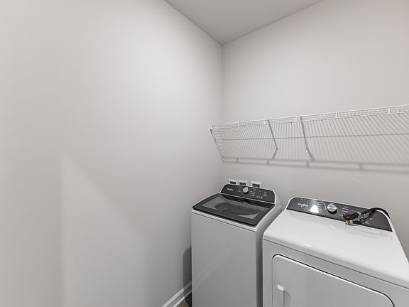 HSV_KendallFarms_S445Gibson_Y_322PoneStreet_LaundryRoom.jpg