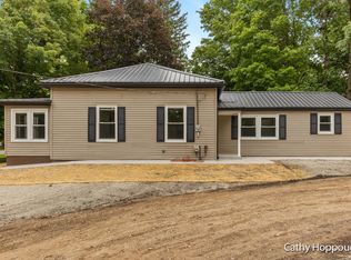 331 W Bridge St, Lyons, MI 48851