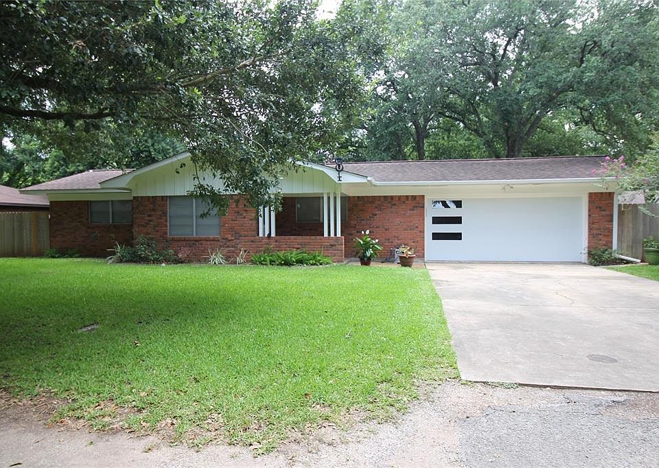 1st image of 616 Frankie Ave