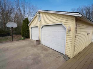 24451 Shake Rag Rd, Danville, IL 61834