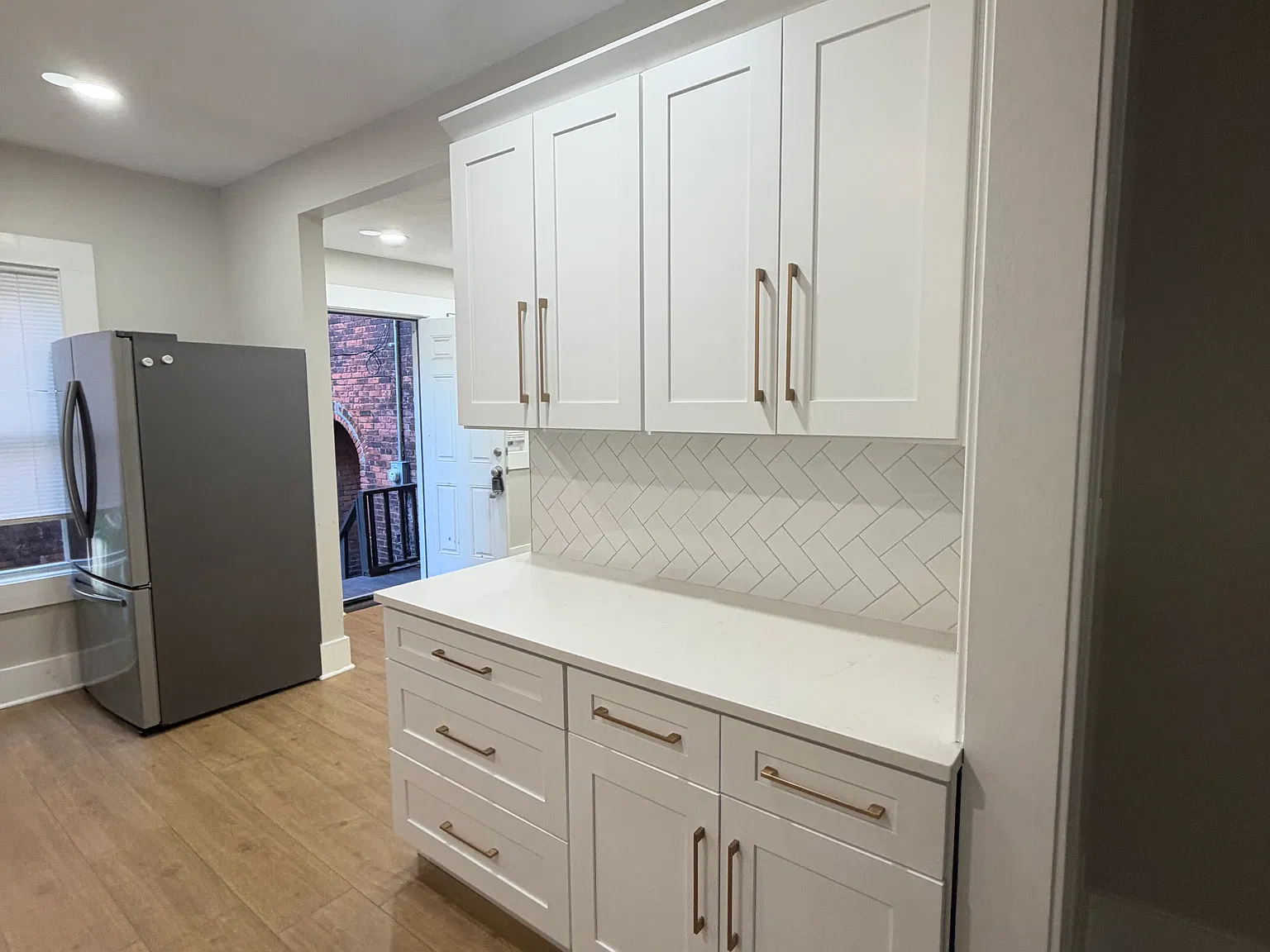 3 bed, 1800 sqft, $1,895 — Photo 4
