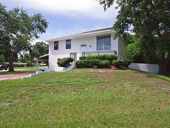 2nd image of 7001 Cocos Dr