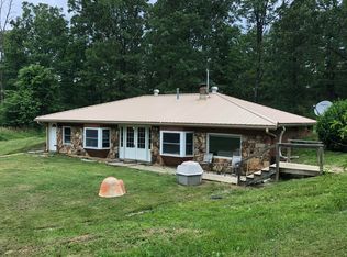 4015 Davies Ln, Mountain Grove, MO 65711