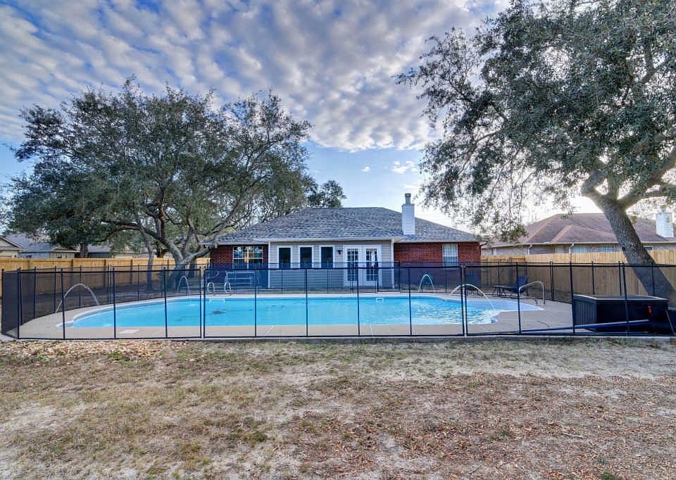 1st image of 4996 Elea Calle Ln