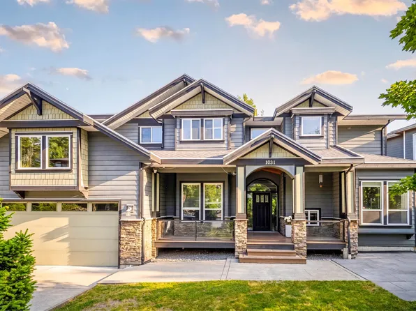 1031 Jay Cres, Squamish, BC V8B 0P2