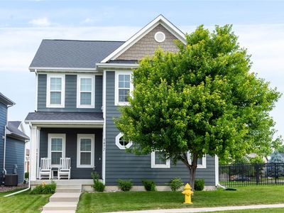 5477 S Prairie View Dr, West Des Moines, IA, 50266