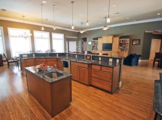 131 Oak Manor Ln, Saint Rose, LA 70087