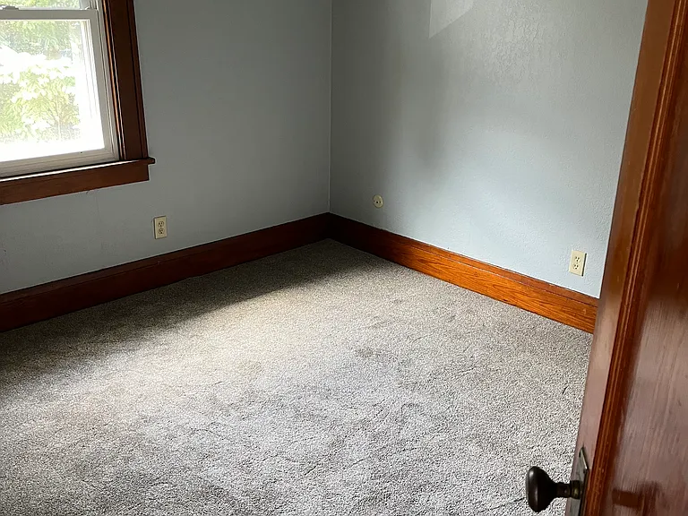 4329 S Buffalo St #UPPER — Photo 14