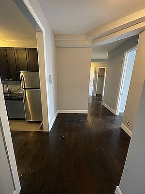 4th image of 1834 Caton Ave APT 6O
