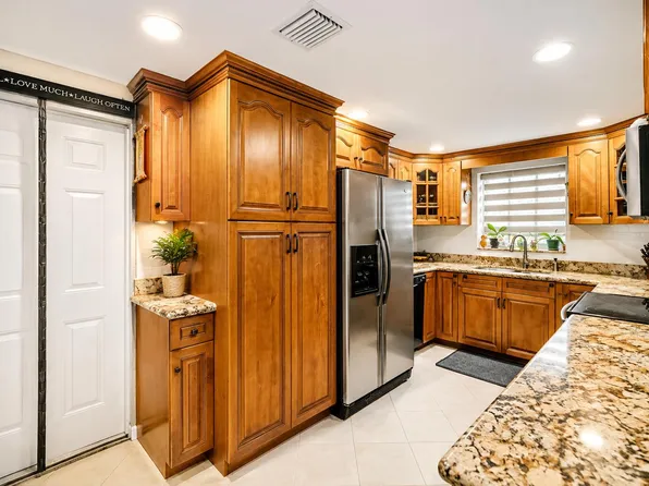 404 S 62nd Terrace, Hollywood, FL 33023