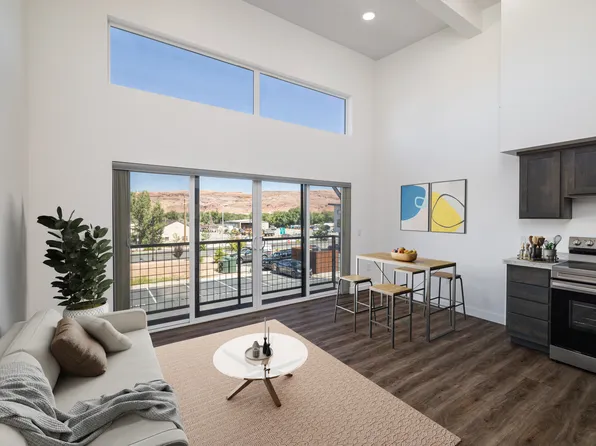443 Kane Creek Blvd #B-211, Moab, UT 84532