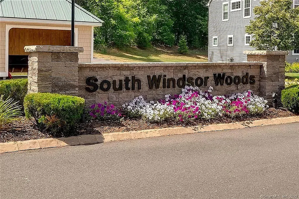 2 bed, 2.5 bath, 1184 sqft, $2,350 — Photo 1