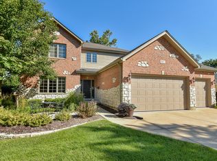 917 Wakeman Ave, Wheaton, IL 60187