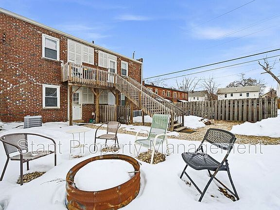 3rd image of 2536 Adams Ave APT 2