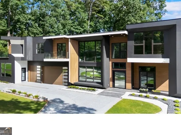 2401 Greenglade Rd NE, Atlanta, GA 30345