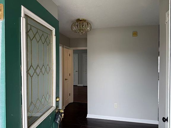 2nd image of 3148 Kelsey Cir