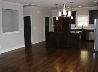 128 Elizabeth St, Athens, GA 30601