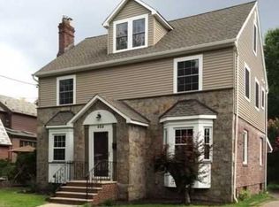 464 Hillside Ave, Palisades Park, NJ 07650