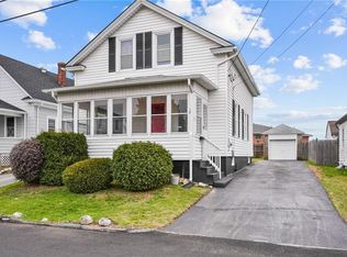 38 Victory St, Cranston, RI 02910