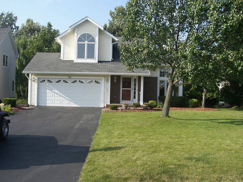 Excellent Curb Appeal