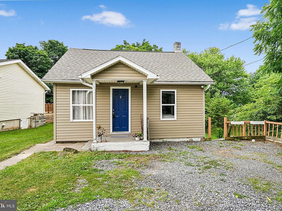 1st image of 8 Dewey Ave