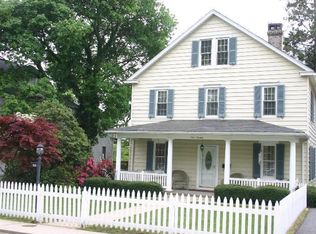 913 Arran Rd, Baltimore, MD 21239