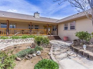 70 S Wind River Dr, Dewey, AZ 86327