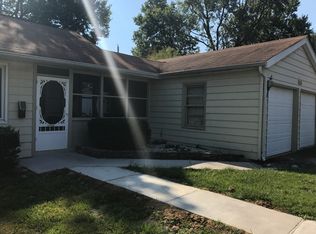 1134 Simmons Ave, Saint Louis, MO 63122