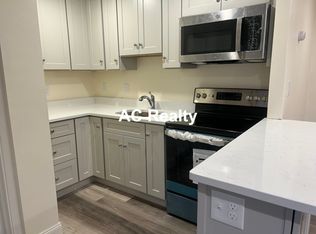 27 Minot St APT C, Reading, MA 01867