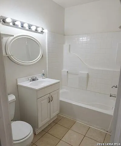 351 Altgelt Ave — Photo 6