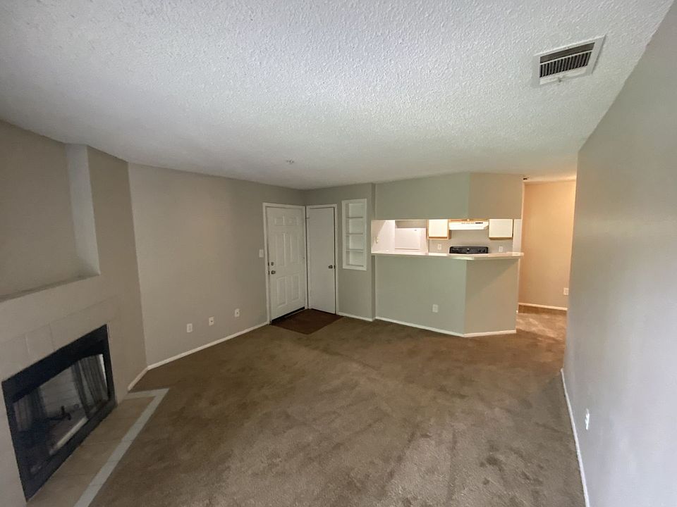 1st image of 199 Afton Sq Unit 205