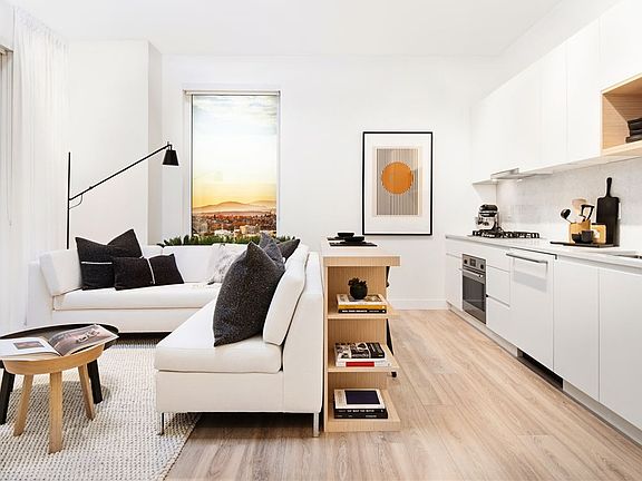 4th image of 4433 Alaska St #704