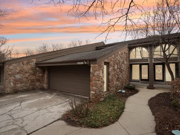 235 North Elm Grove ROAD #C, Brookfield, WI 53005