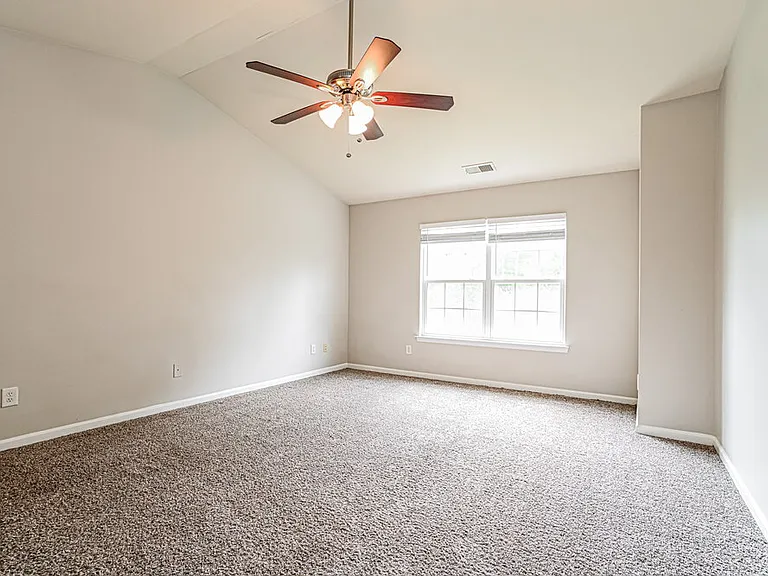 12201 Palomar Dr — Photo 9