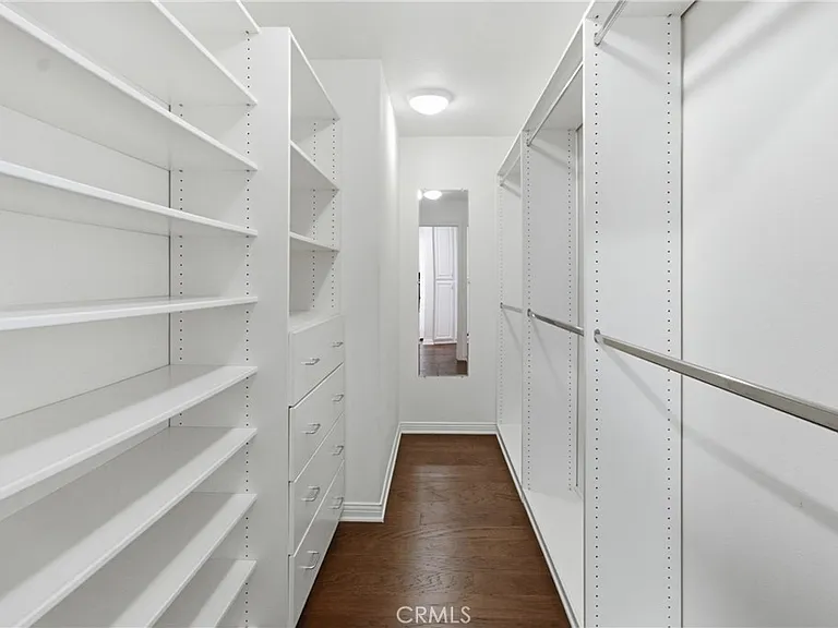 5200 White Oak Ave #36 — Photo 16