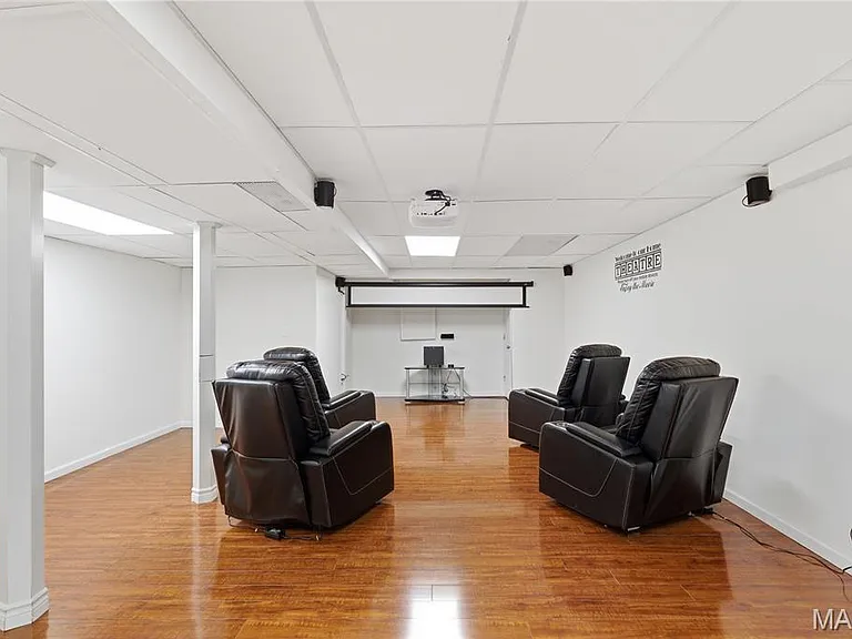 307 Calliope Pl — Photo 38