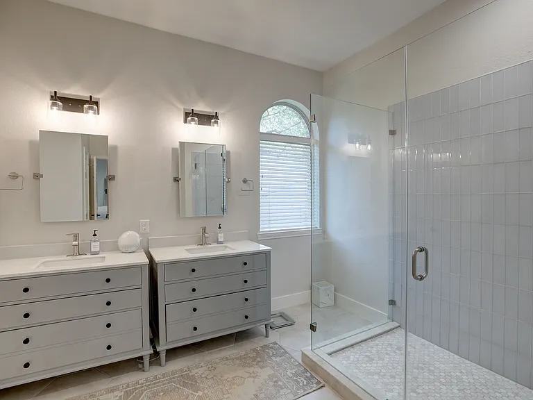 4117 Gazley Ln — Photo 18
