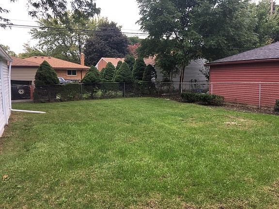 5th image of 9630 Kinloch Ave