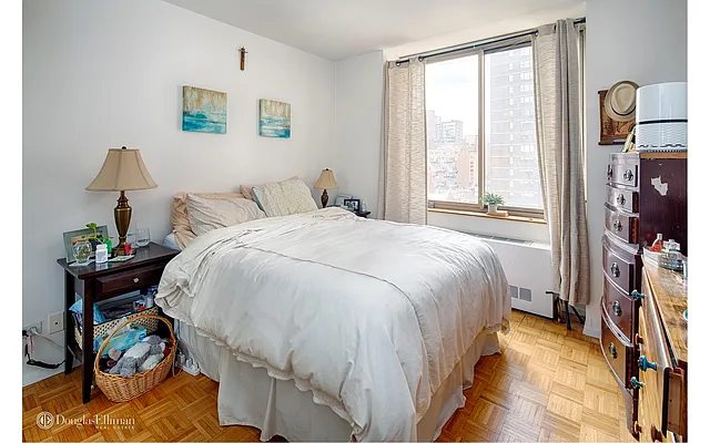 Rented by Douglas Elliman | media 13